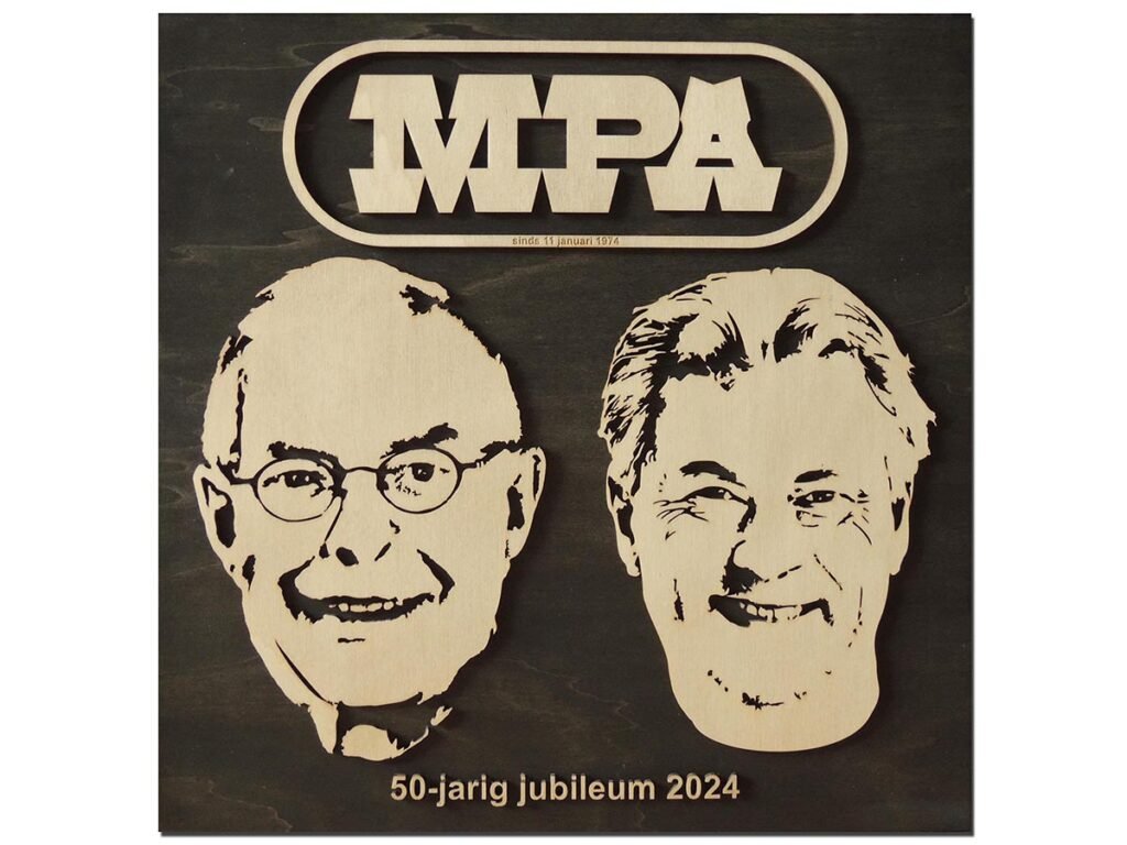 Cadeau voor bedrijf 50 jaar bestaan